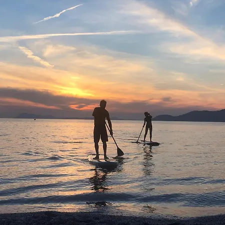 Bernadette - Climatisee Pour 10 Personnes Avec Piscine A Hyeres-la Capte *